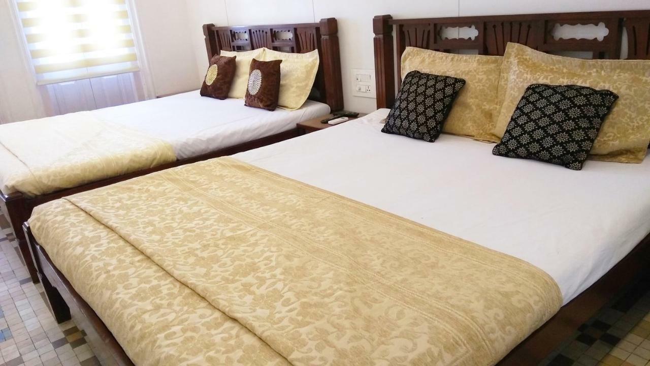 Carlton Hotel Mumbai - Behind Taj Mahal Palace Colaba Mumbai Ngoại thất bức ảnh